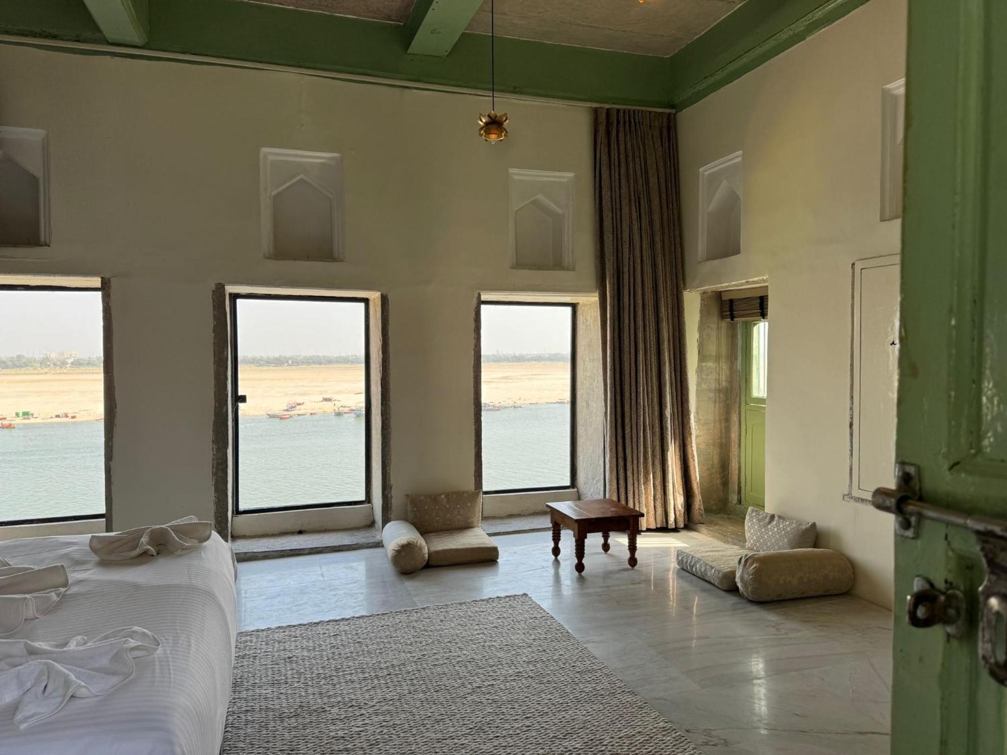 Rana Mahal - A Boutique Place فاراناسي المظهر الخارجي الصورة